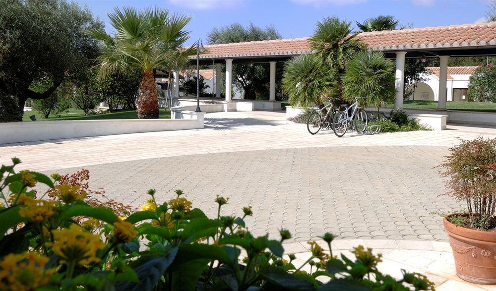 Masseria Chiancone Torricella Martina Franca Dış mekan fotoğraf